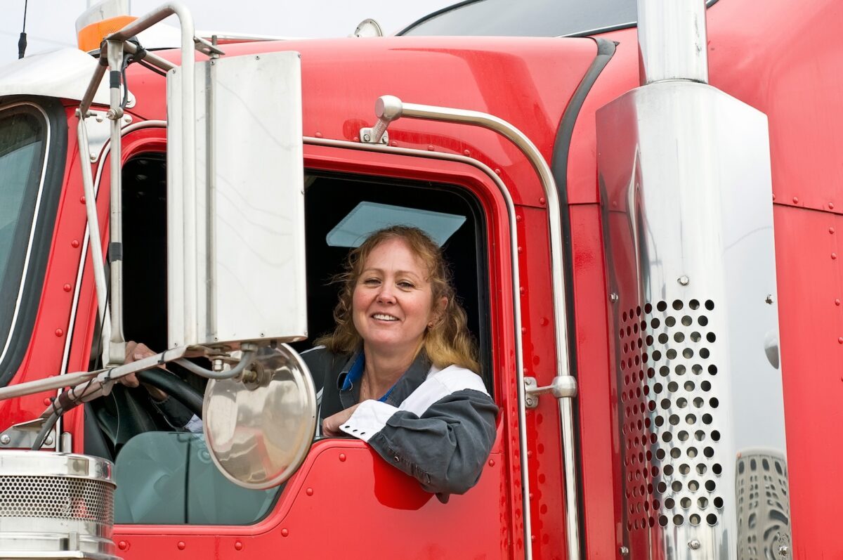Tesla’s New Push to Bring More EV Semi Trucks to the Market Could be a Big Win for Trucking