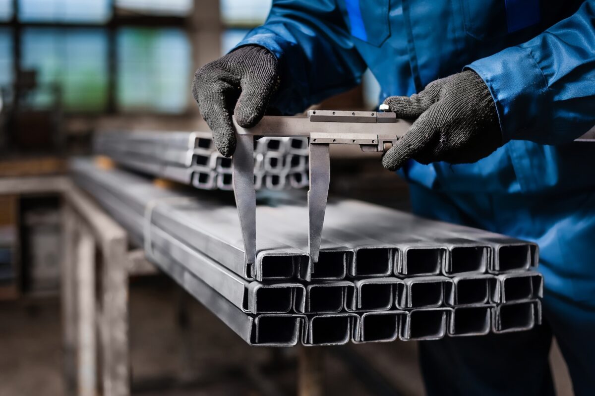 6 Marketing Strategies for Building an Industrial Website That Converts